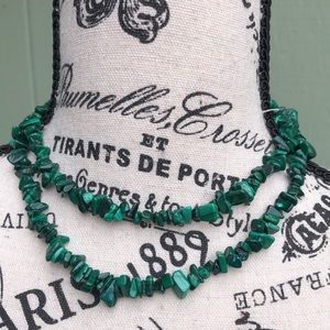 Green natural stone necklace & bracelet set.